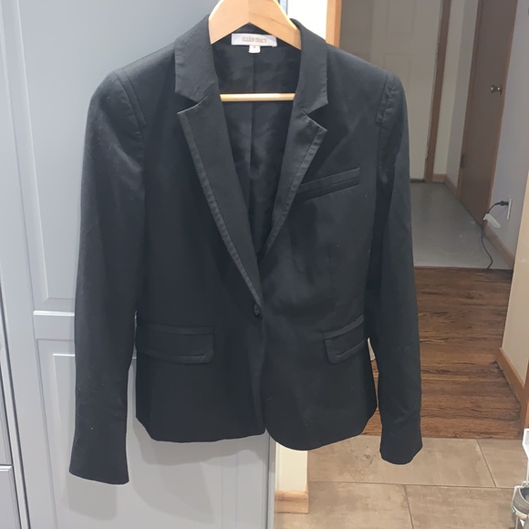 Ellen Tracy size 8 classic black one button blazer - Picture 2 of 9